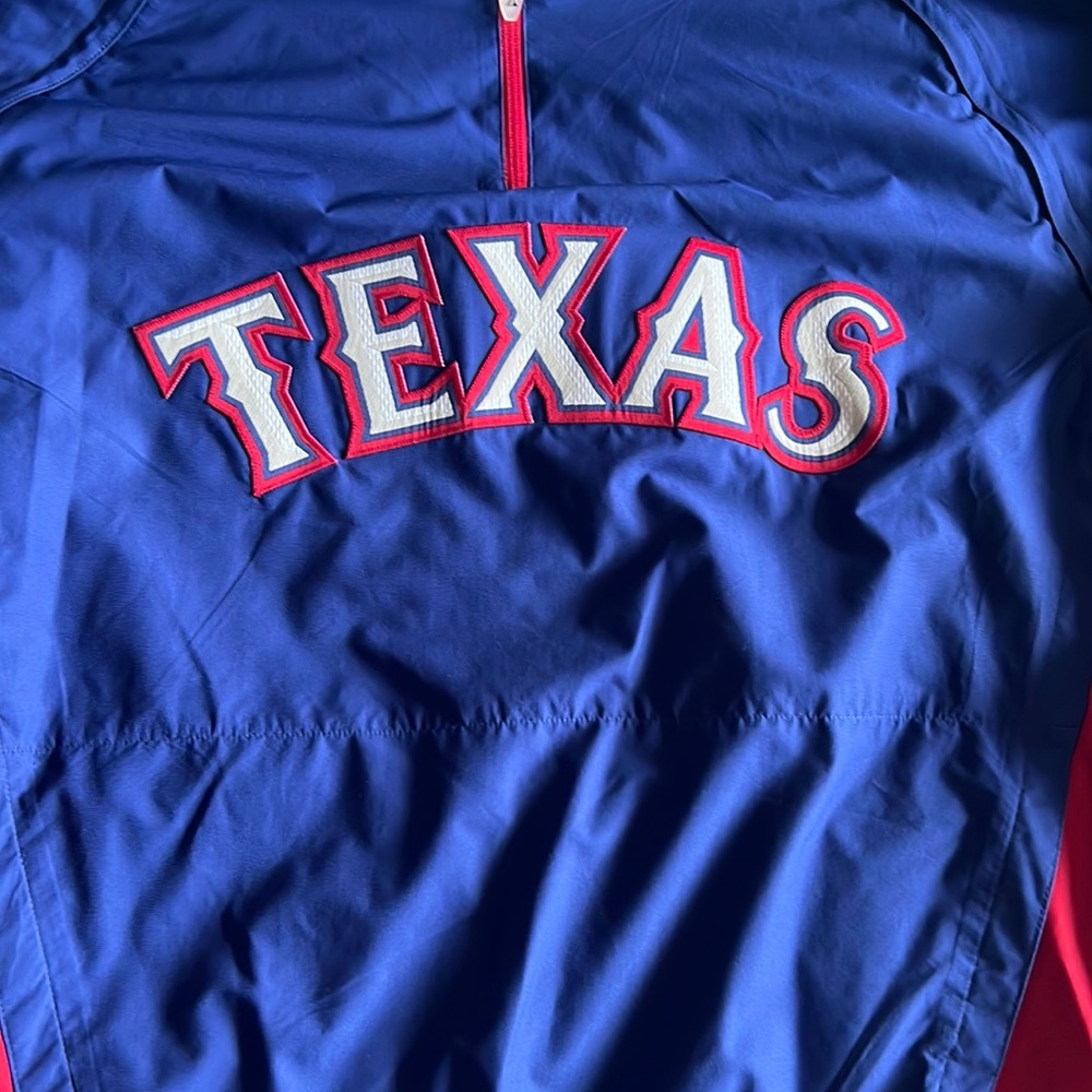Texas Rangers wind jacket